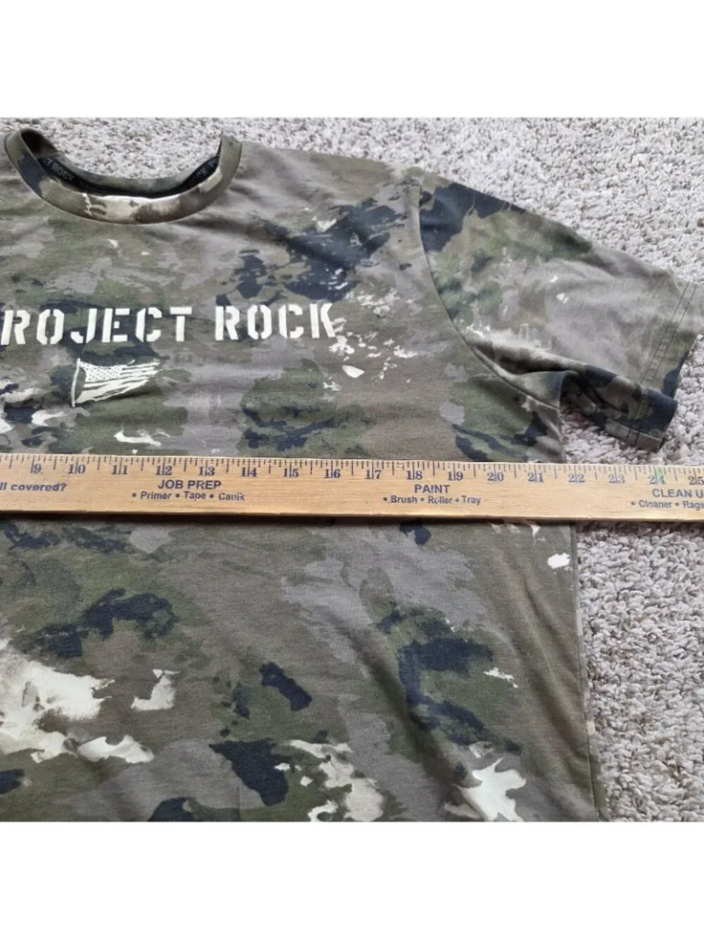 Under Armour Project Rock Veterans Day Shirt Men's Medium Camo Flag
